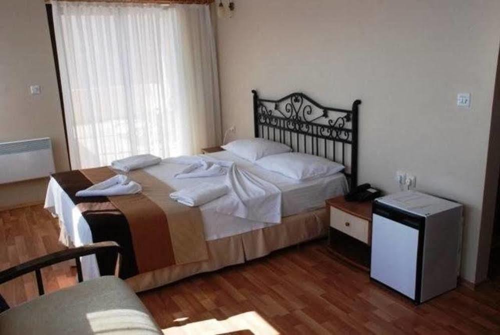 Kerman Hotel Çeşme Zewnętrze zdjęcie